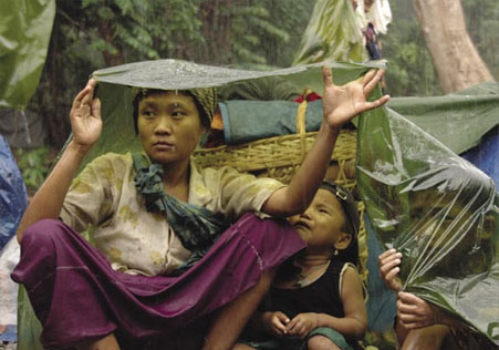 idps_in_rain