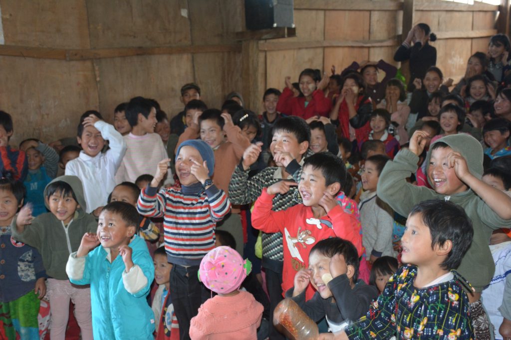 Songs and laughter at the Maga Yang GLC program. Photo: FBR.