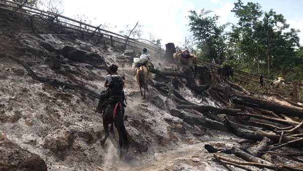 FBR relief team on the way to Ler Moo Paw area, Karen State.