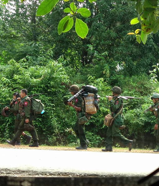 Burma Army LID 88 moving through Buthaw Township on September 6, 2018.