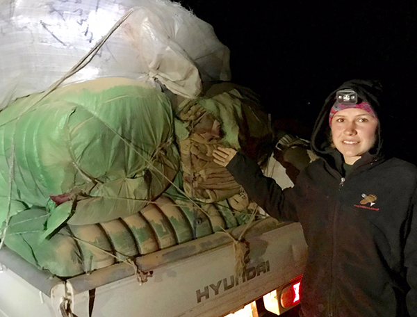 Suu with the blankets driven for hours across the desert by the SDF.