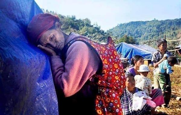 An IDP woman in Sami IDP Camp.