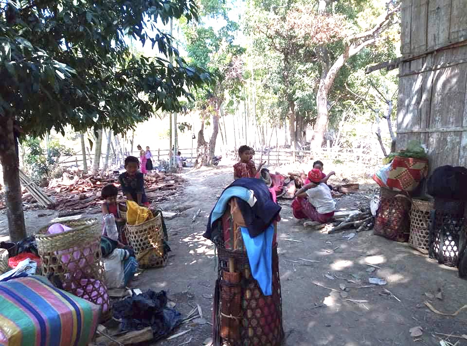 Karen villagers displaced by attacks